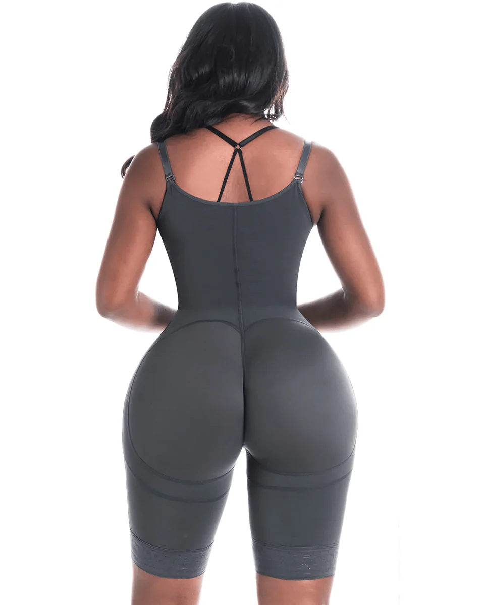 Bling Shapers Colombian Faja for Curvy Women with Wide Hips - 4 Hook Closure - Image 6