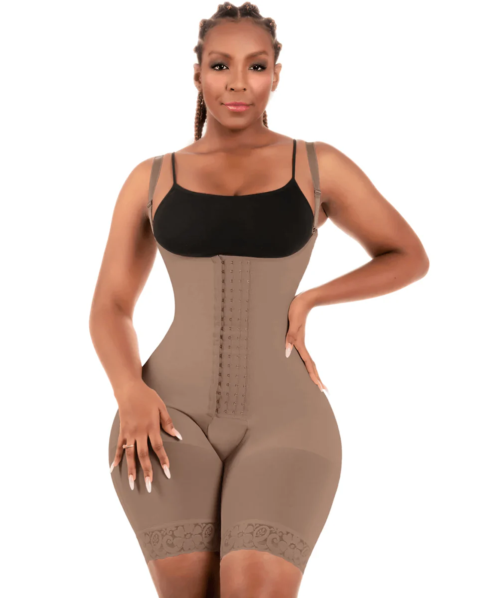 Bling Shapers Colombian Faja for Curvy Women with Wide Hips - 4 Hook Closure - Image 8