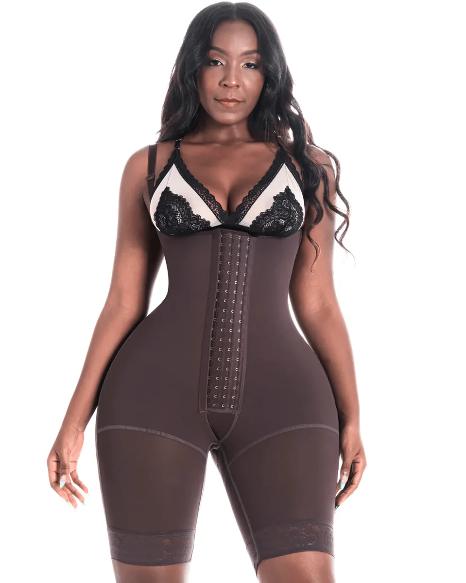 Bling Shapers Colombian Faja for Curvy Women with Wide Hips - 4 Hook Closure - Image 9