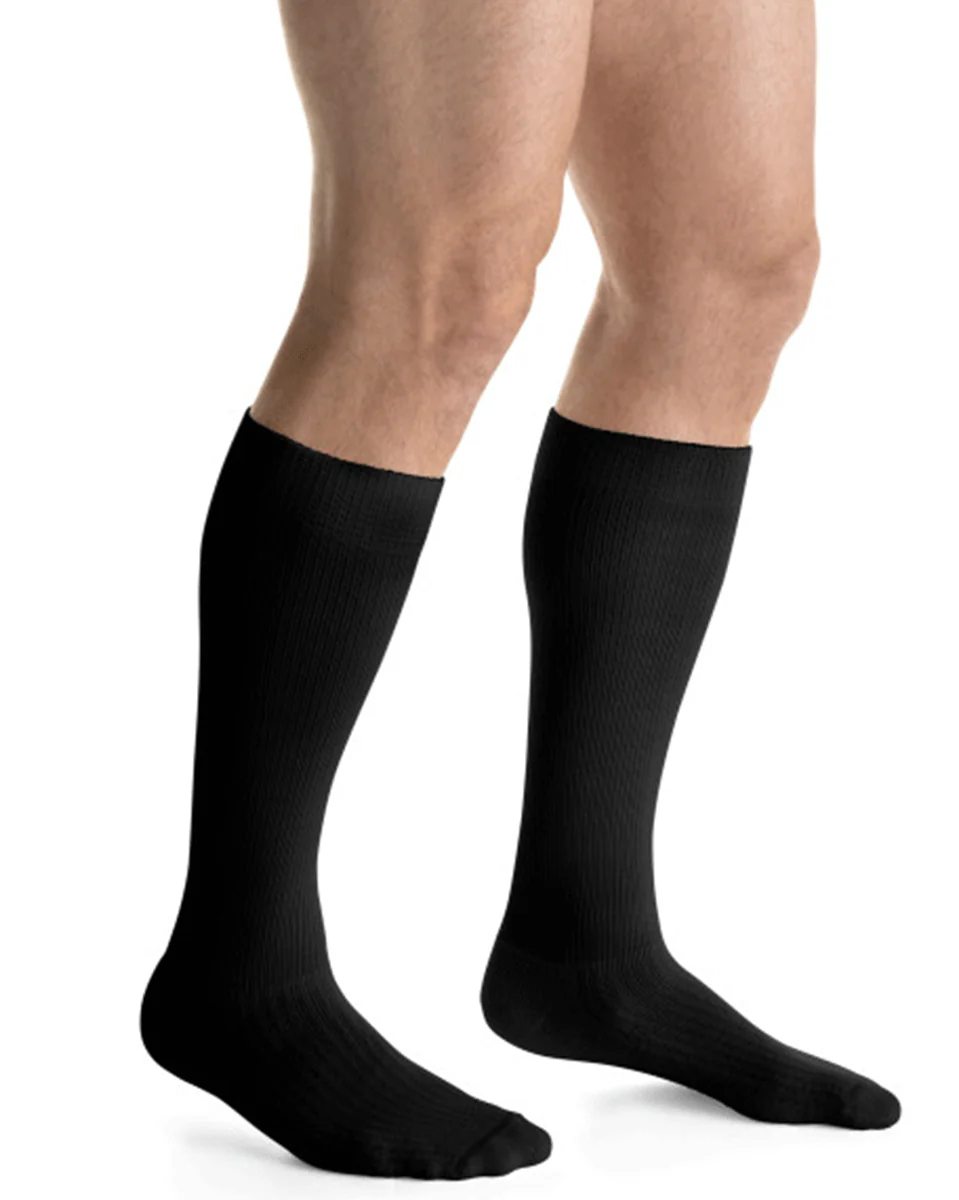 Jobst ActiveWear 15-20 mmHg Knee High - Image 3