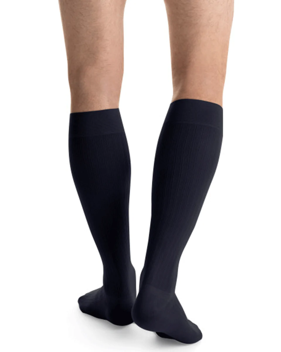 Jobst for Men Ambition 15-20 mmHg Knee High - Image 6