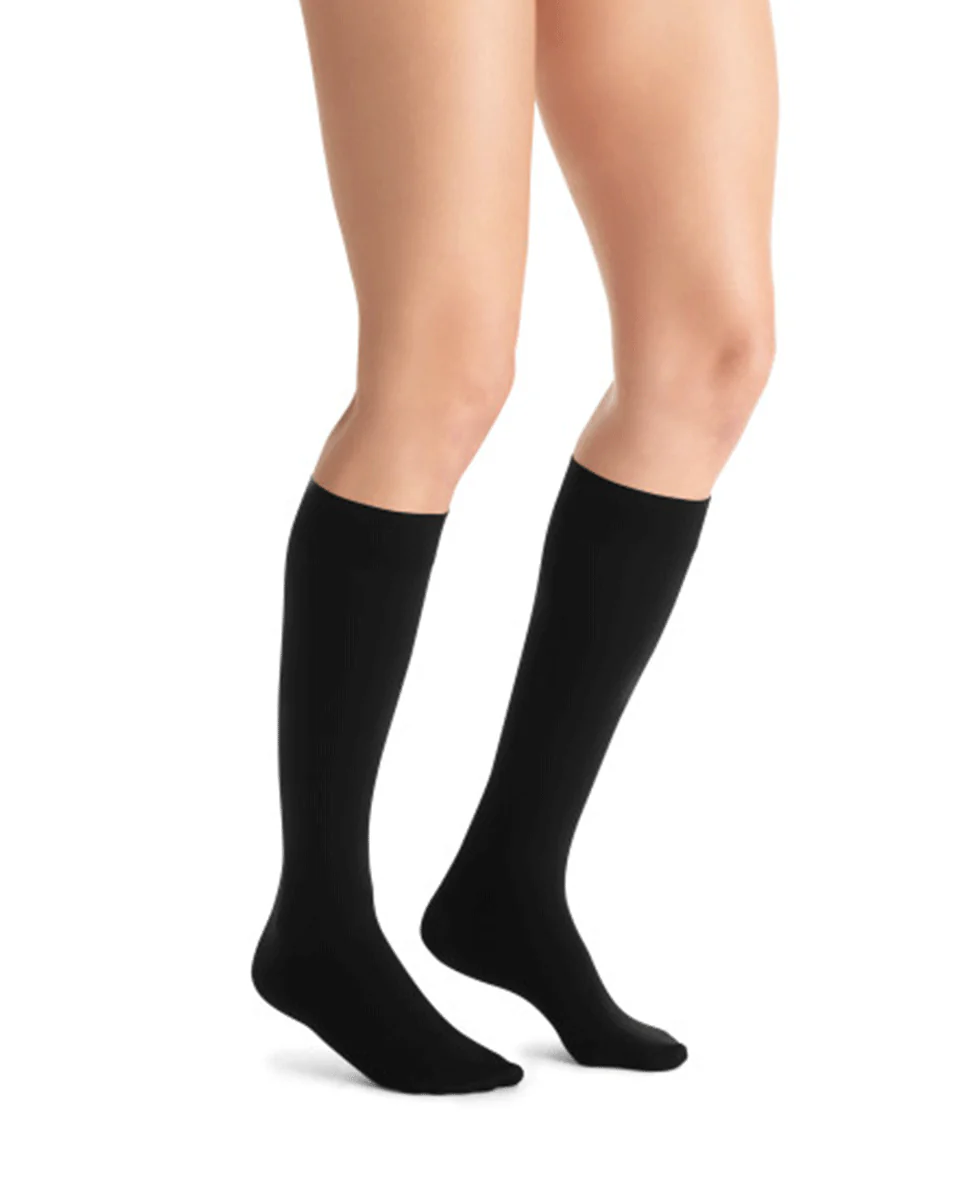 Jobst Opaque SoftFit Women's 15-20 mmHg Knee High - Image 3