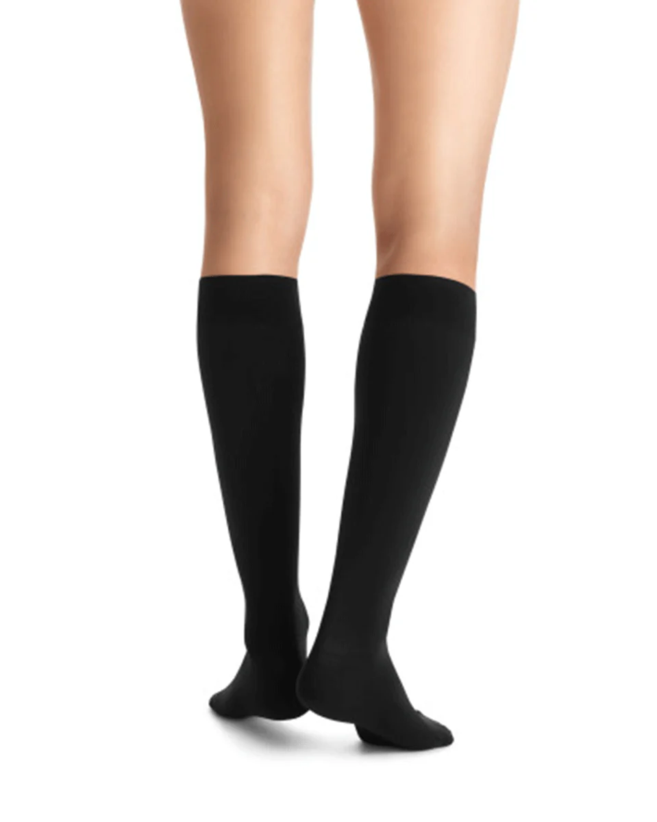 Jobst Opaque SoftFit Women's 30-40 Knee High - Image 6