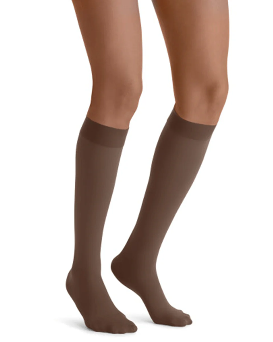 Jobst Opaque SoftFit Women's 30-40 Knee High - Image 7