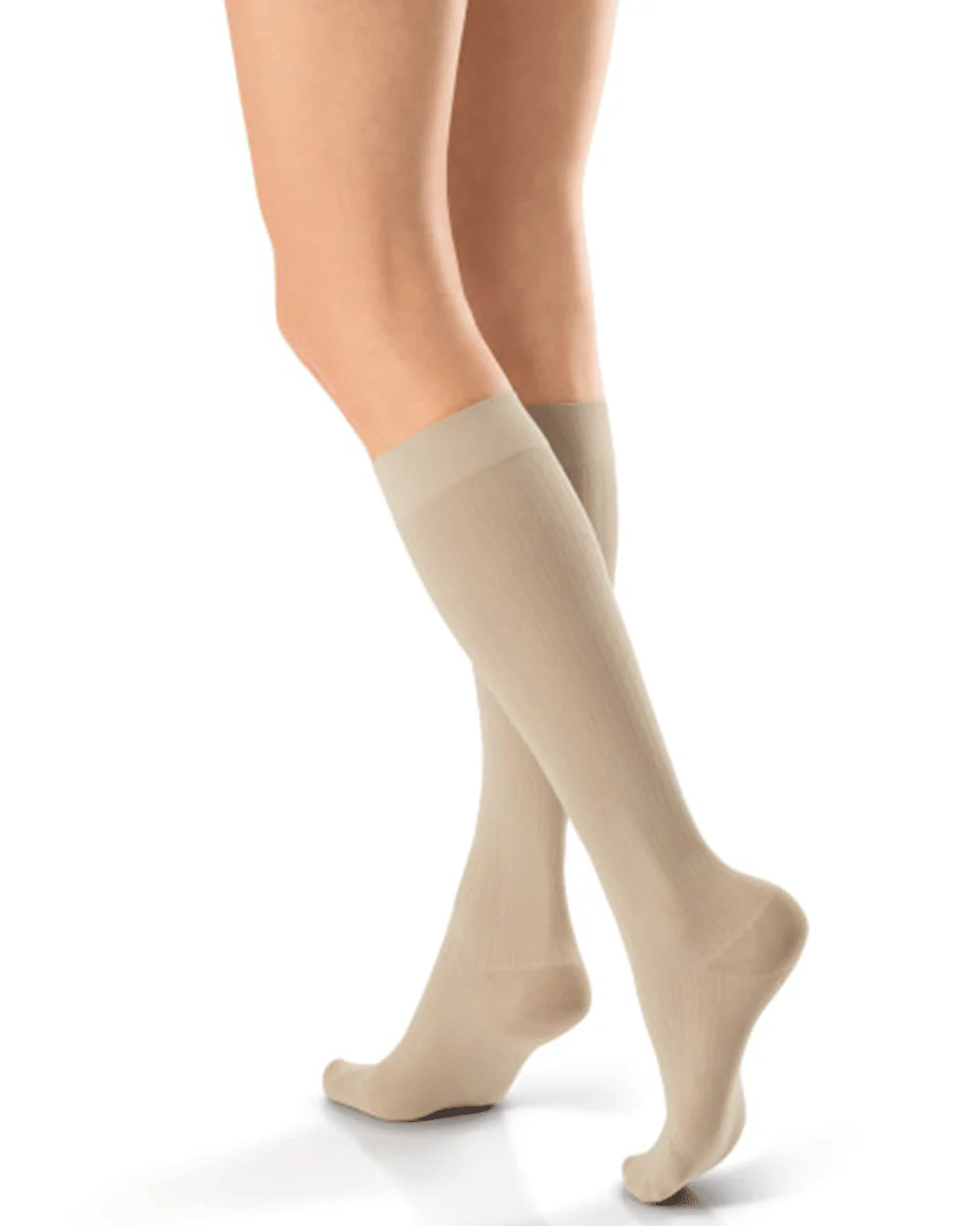 Jobst SoSoft Women's 15-20 mmHg Brocade Knee High - Image 2