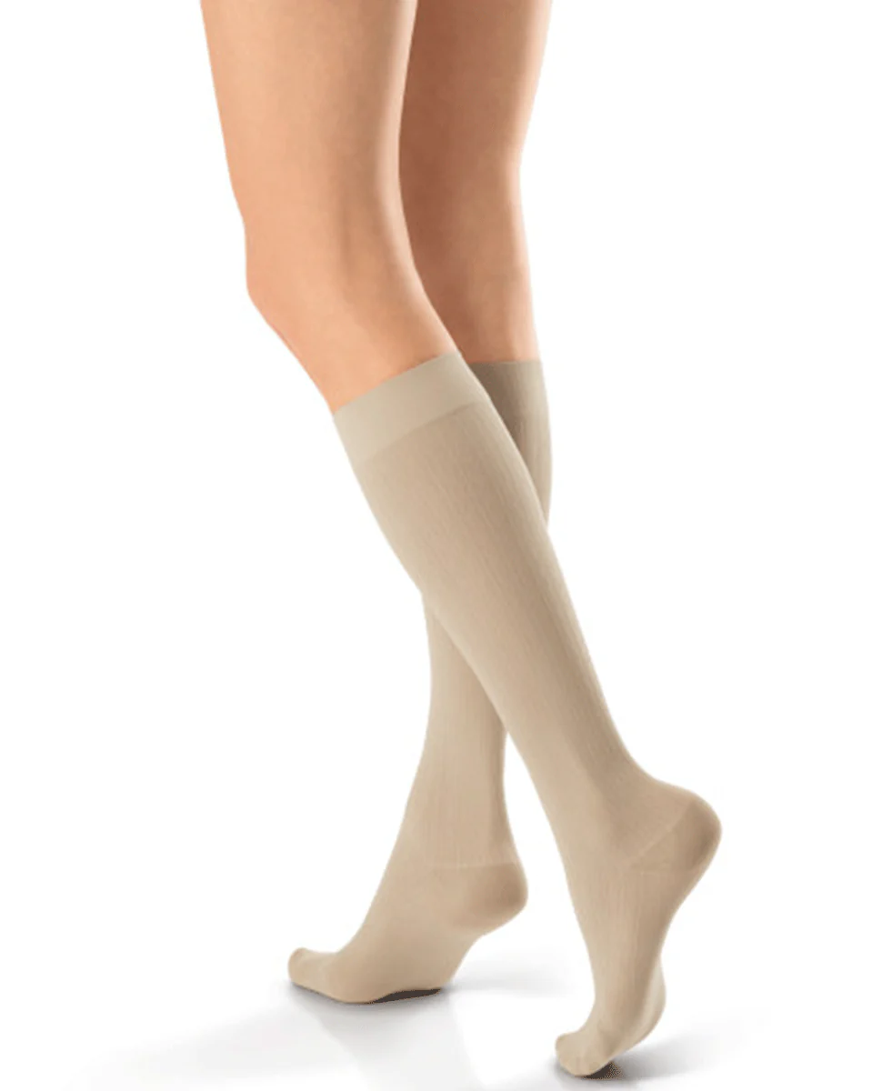 Jobst SoSoft Women's 20-30 mmHg Brocade Knee High - Image 2