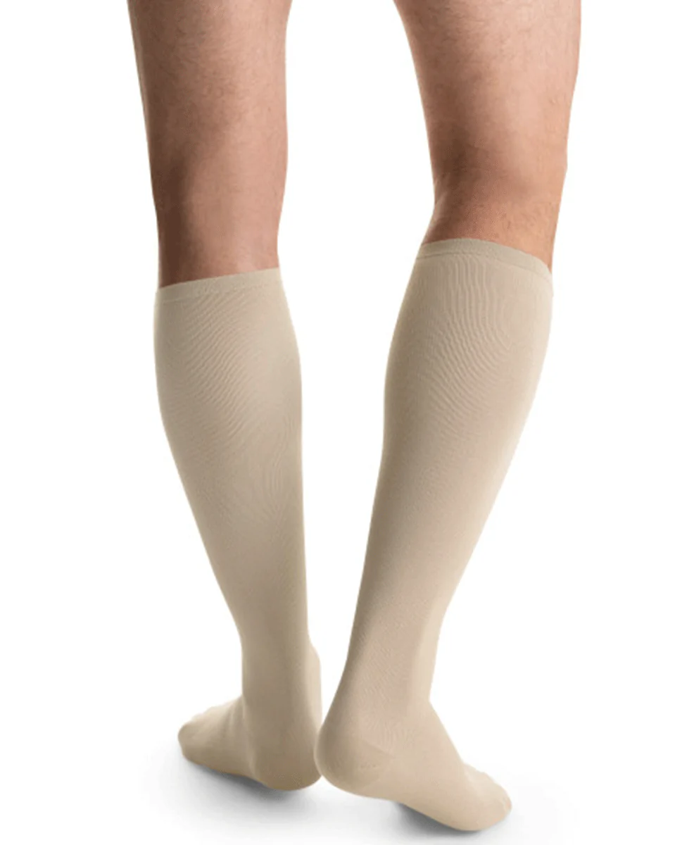 Jobst Travel Sock 15-20 mmHg Knee High - Image 2